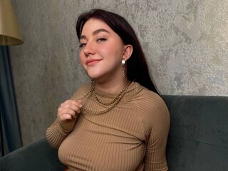 Naked shows free AmandaGlower