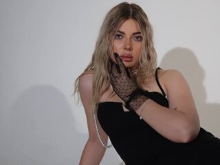 Shows private videos HyileyClark