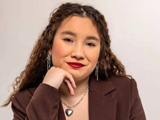 Cam livejasmine pussy SusieWirth